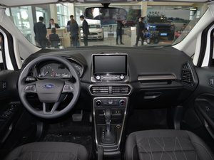2018款1.5L 自动铂翼型 内饰全景