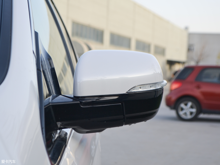 2018J EcoBoost 245 JPLUS 7  V