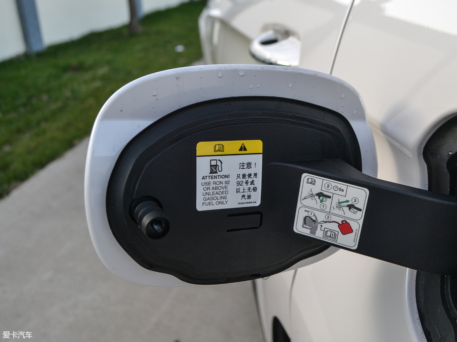 2018J EcoBoost 245 (q)JPLUS 7  V