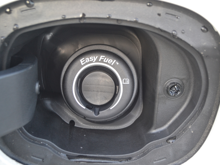 2018J EcoBoost 245 JPLUS 7  V