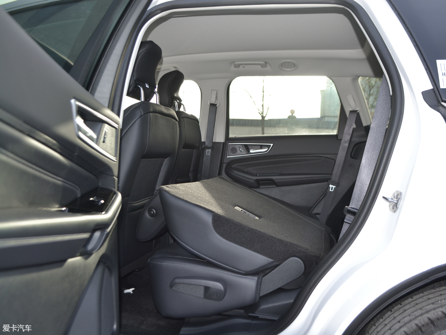 2018J EcoBoost 245 JPLUS 7  V