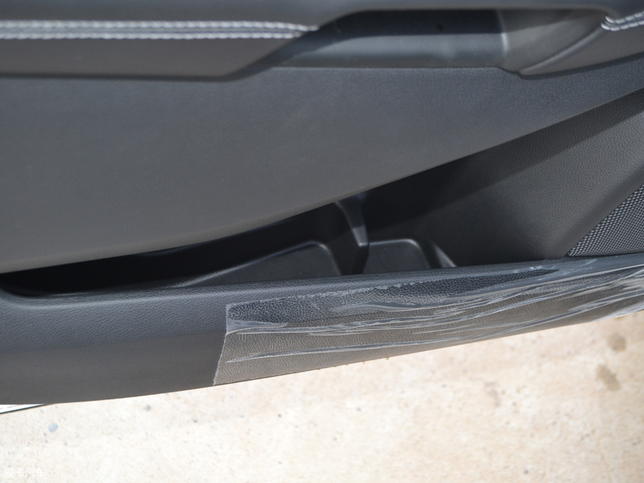 2018J EcoBoost 245 (q)JPLUS 7  (gu)V