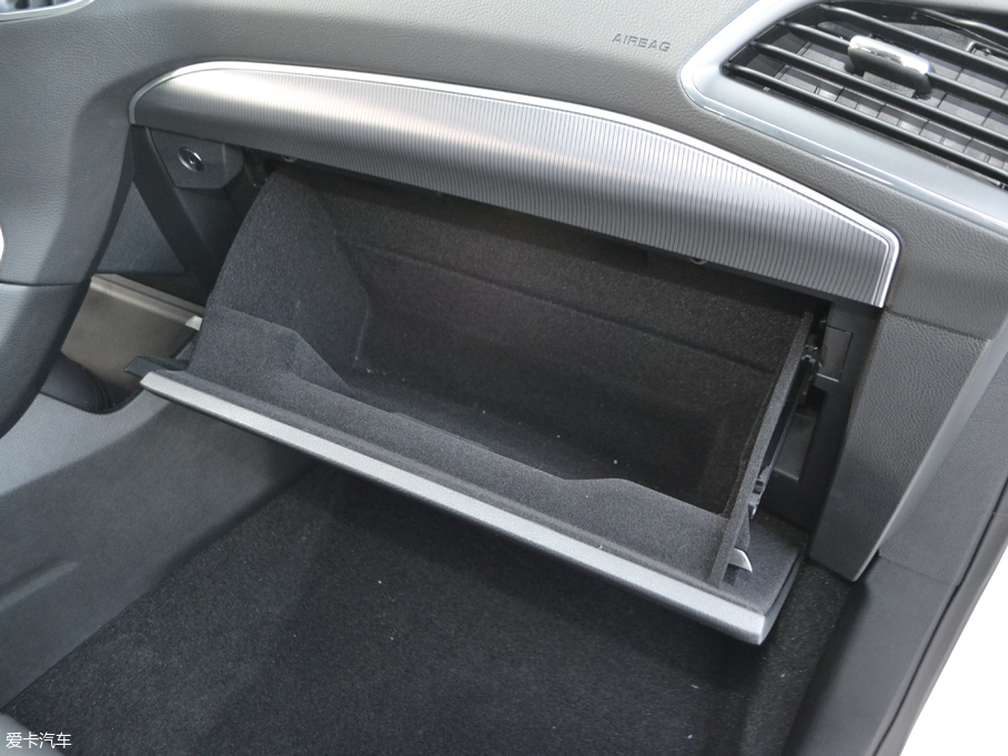 2018J EcoBoost 245 (q)JPLUS 7  (gu)V