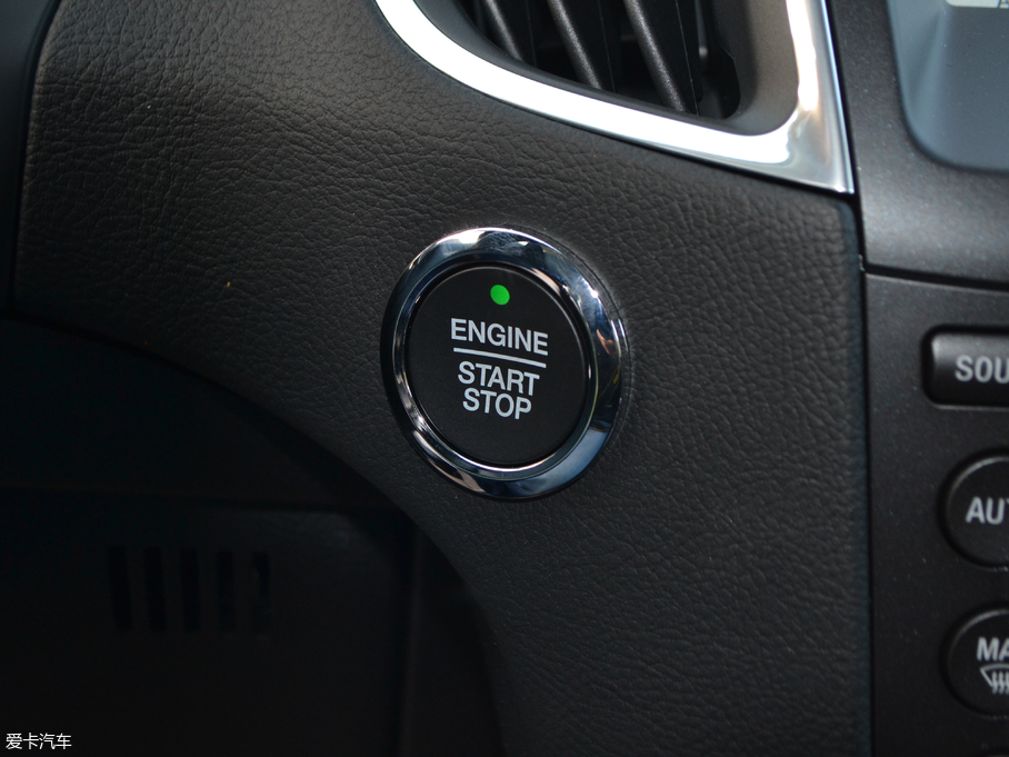 2018J EcoBoost 245 JPLUS 7  V