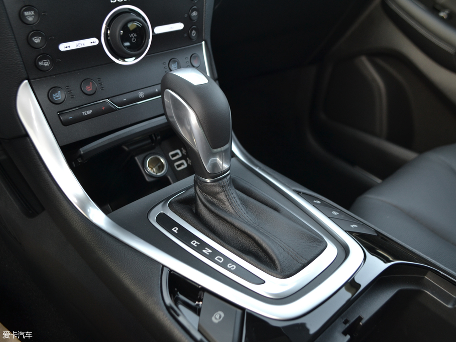 2018J EcoBoost 245 JPLUS 7  V