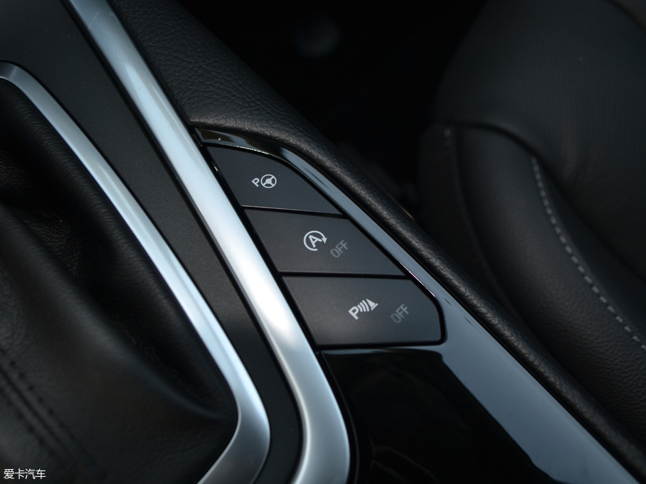 2018J EcoBoost 245 JPLUS 7  V