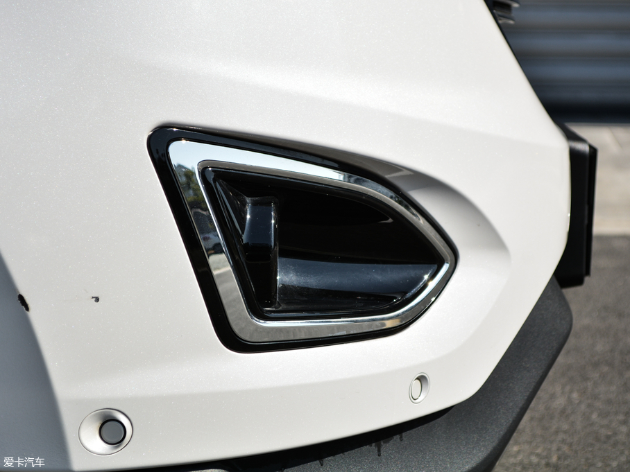 2018J EcoBoost 245 (q)JPLUS 7  V