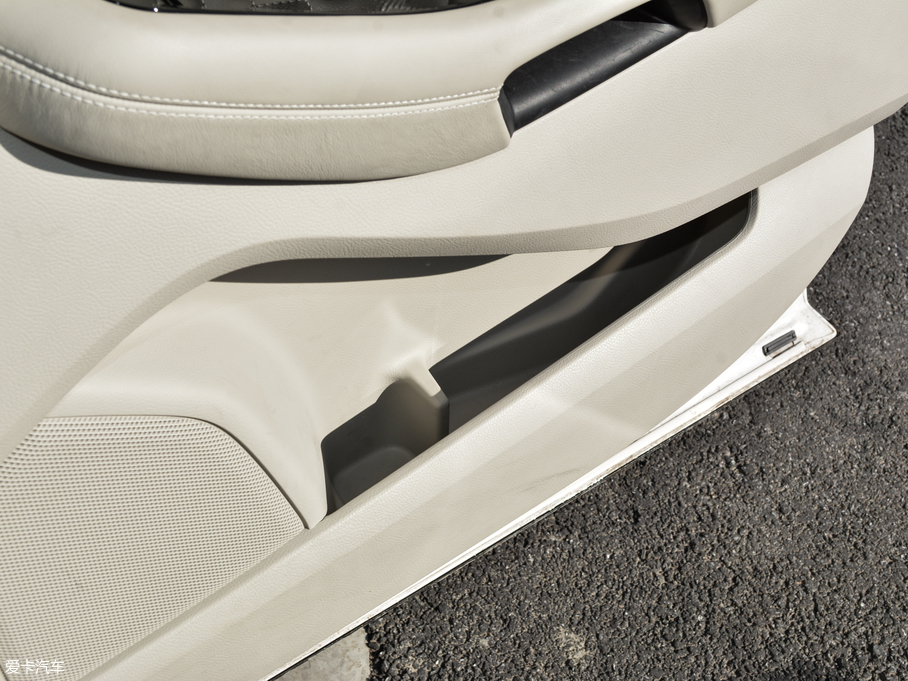 2018J EcoBoost 245 JPLUS 7  V