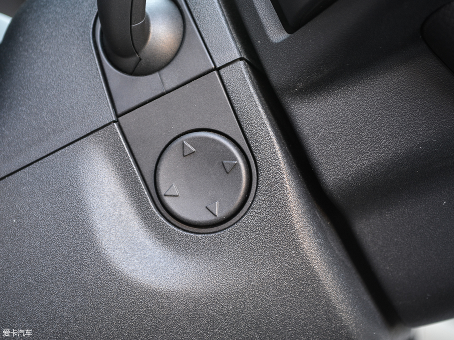 2018J EcoBoost 245 JPLUS 7  V