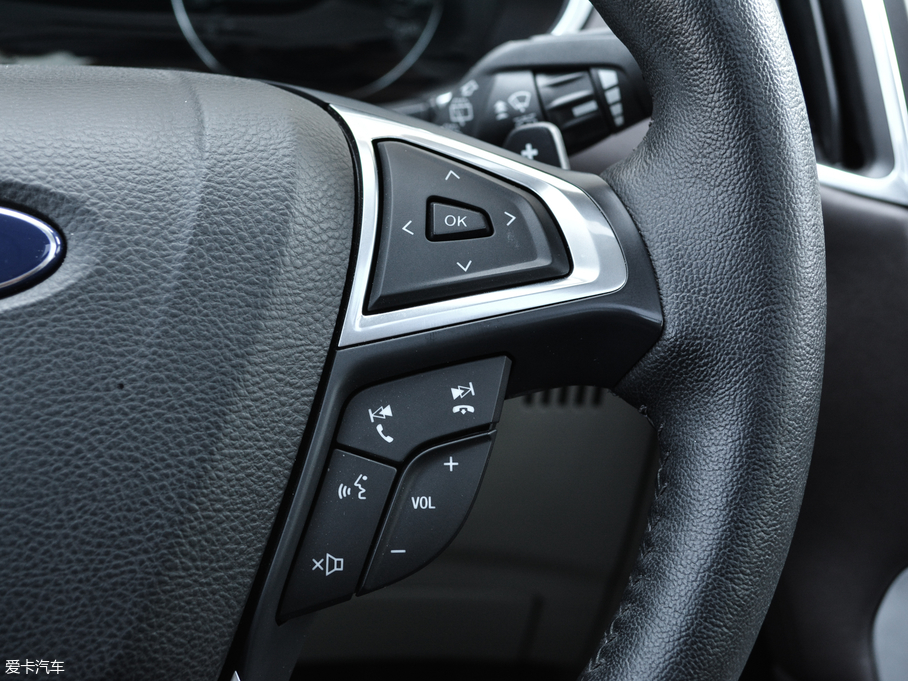 2018J EcoBoost 245 (q)JPLUS 7  V