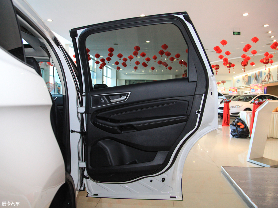 2018J EcoBoost 245 (q)J 7