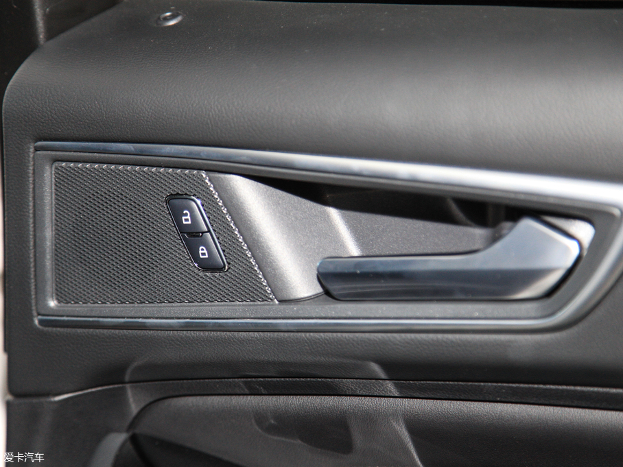 2018J EcoBoost 245 (q)J 7