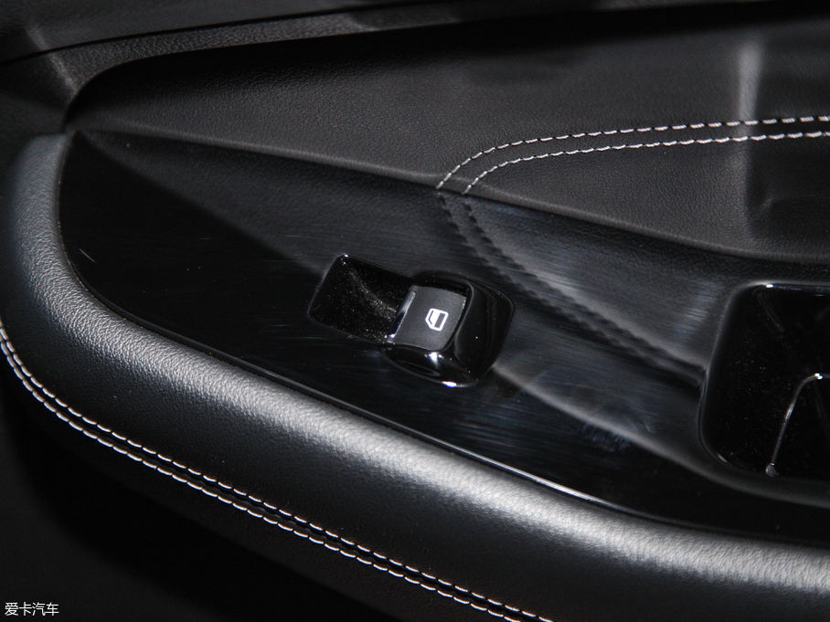 2018J EcoBoost 245 J 7