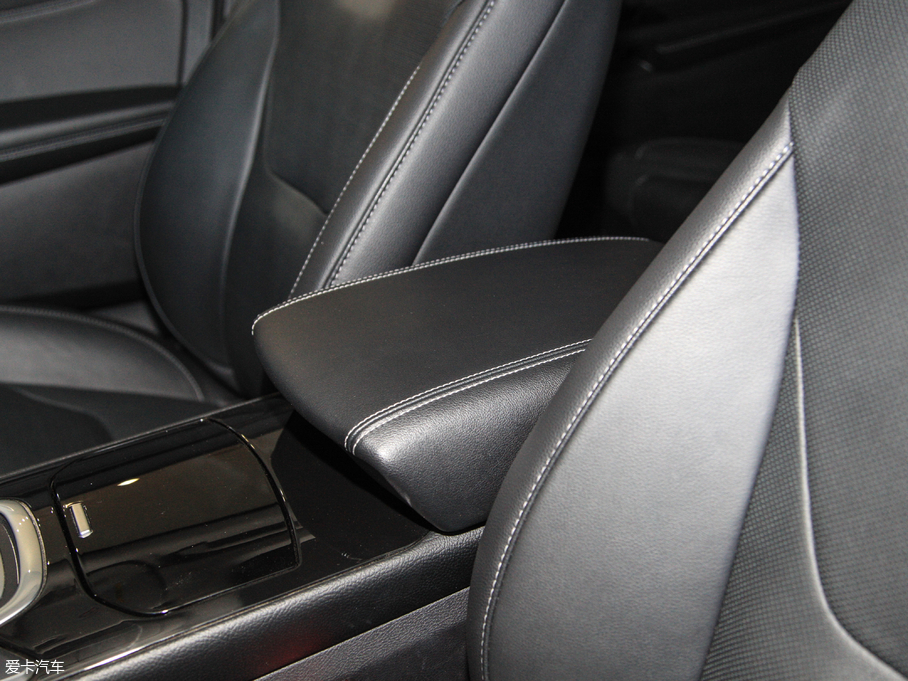 2018J EcoBoost 245 (q)J 7