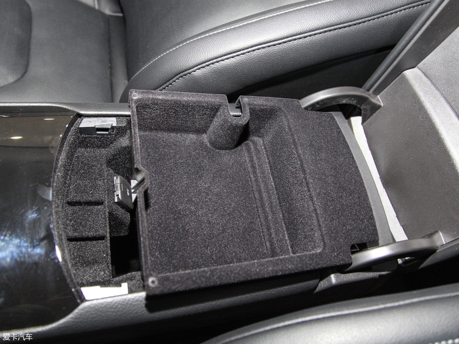 2018J EcoBoost 245 J 7