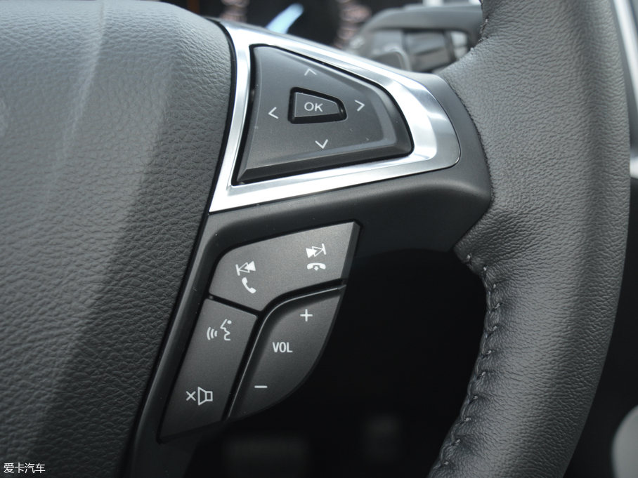 2018J EcoBoost 245 KJ 5