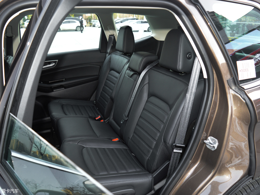 2018J EcoBoost 245 (q)KJ 7  V