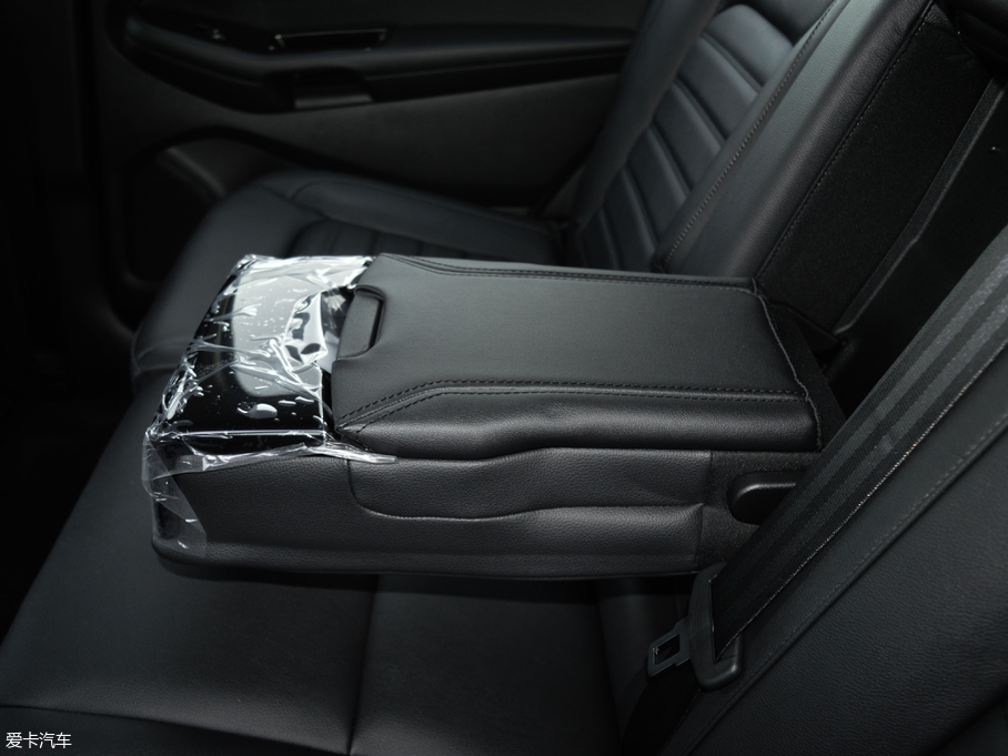 2018J EcoBoost 245 KJ 7  V