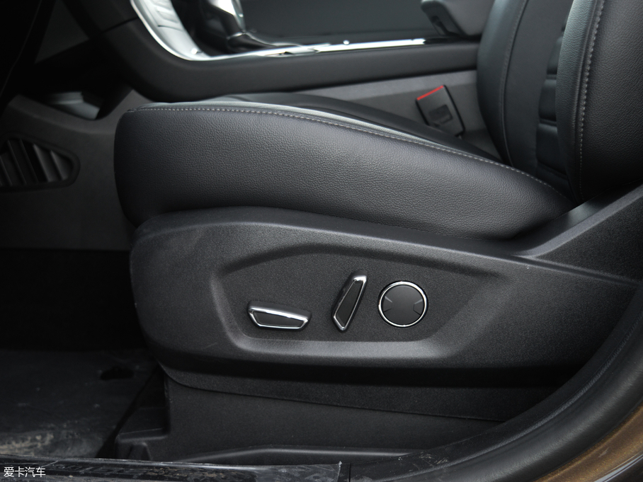 2018J EcoBoost 245 (q)KJ 7  V