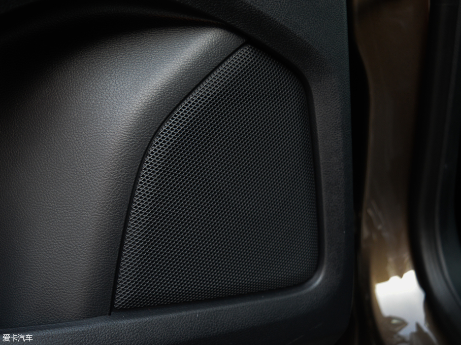 2018J EcoBoost 245 KJ 7  V