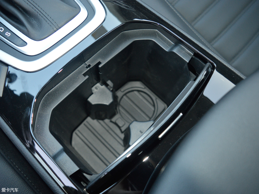 2018J EcoBoost 245 KJ 7  V