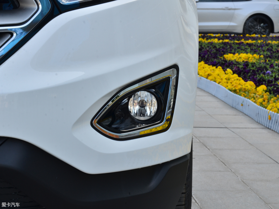 2018J EcoBoost 245 򌾫J 5 V