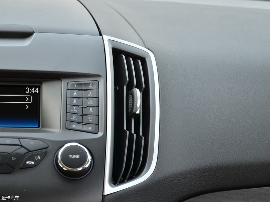 2018J EcoBoost 245 (q)J 5 (gu)V