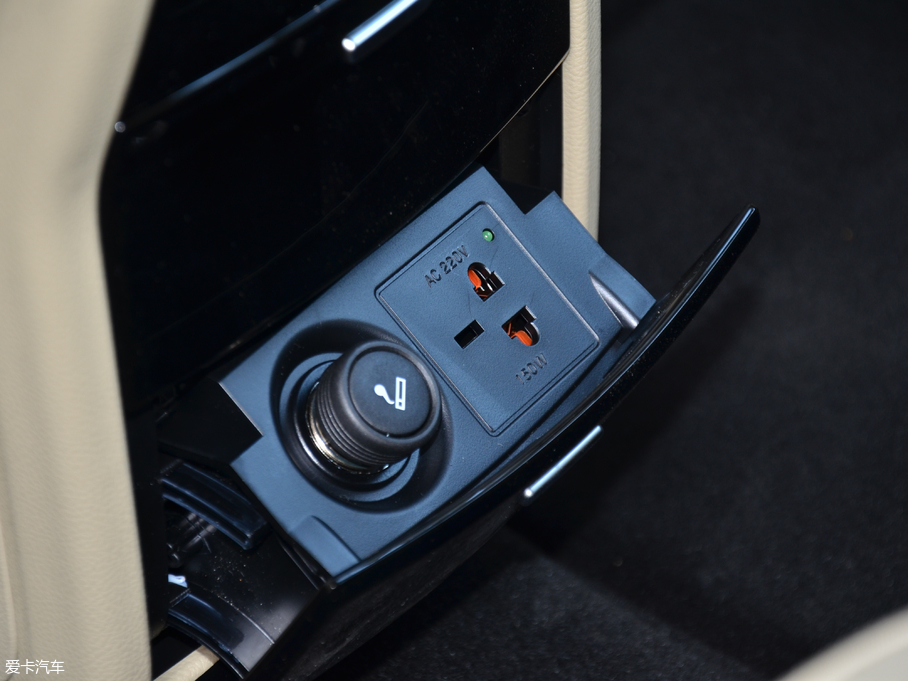 2018J EcoBoost 245 򌾫J 5 V