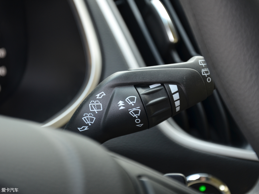 2018J EcoBoost 245 (q)J 5 V