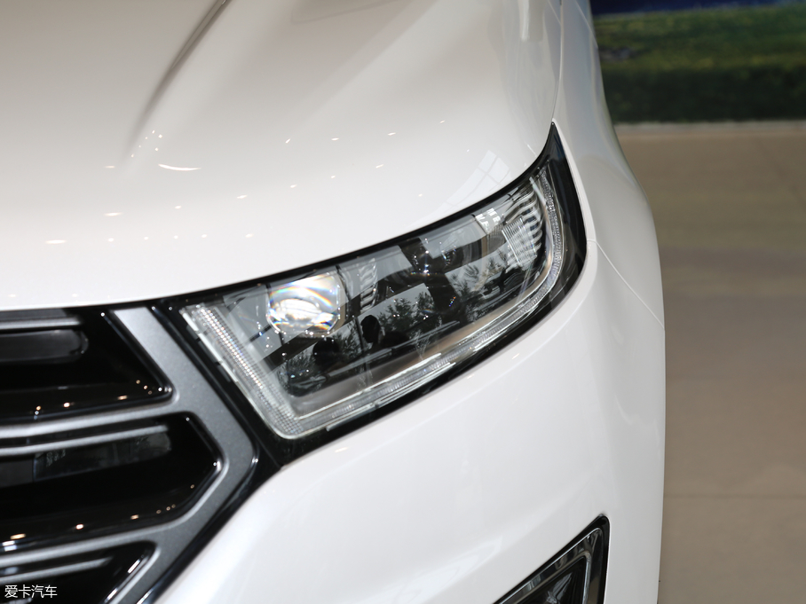 2018J EcoBoost 245 \ 7  V