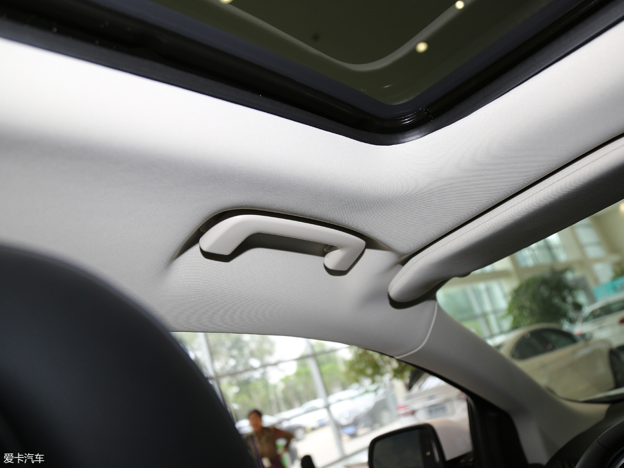 2018J EcoBoost 245 (q)\ 7  V