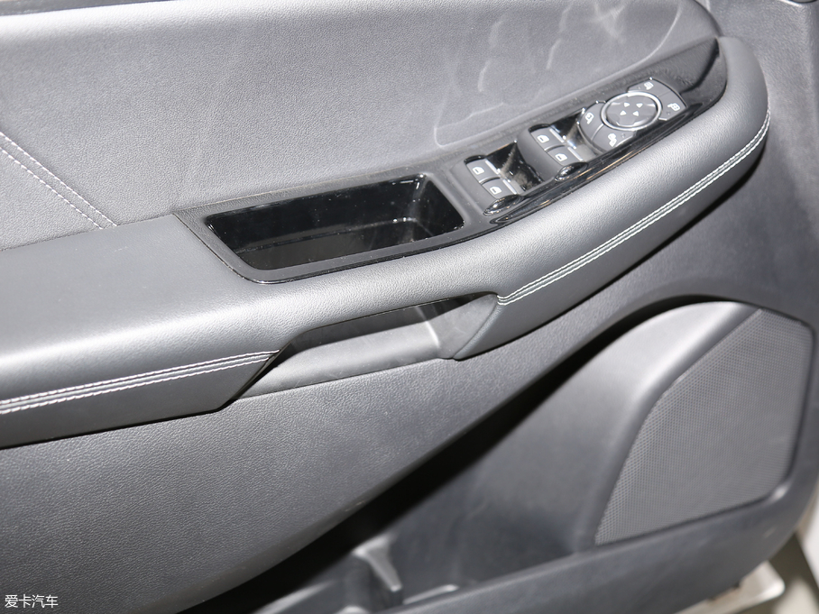 2018J EcoBoost 245 \ 7  V