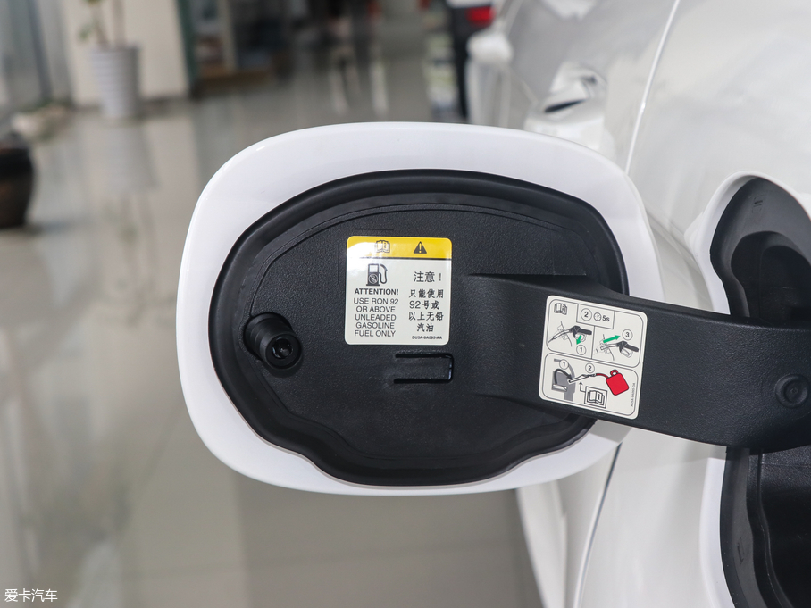 2018J EcoBoost 245 KJ 7  V