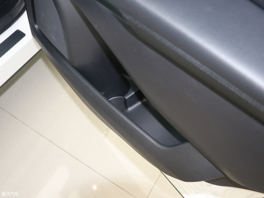 2018J EcoBoost 245 KJ 7  V