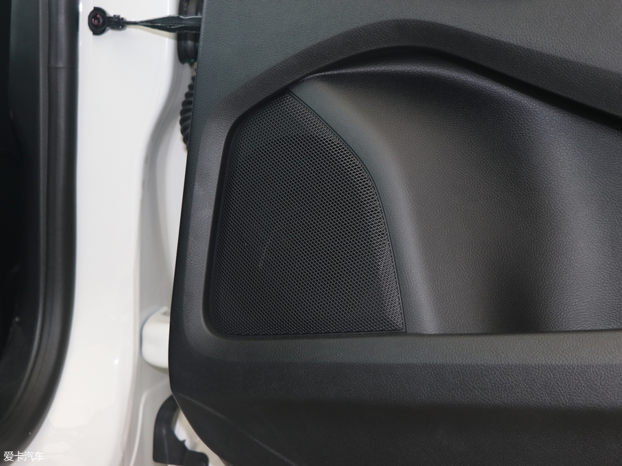 2018J EcoBoost 245 (q)KJ 7  V