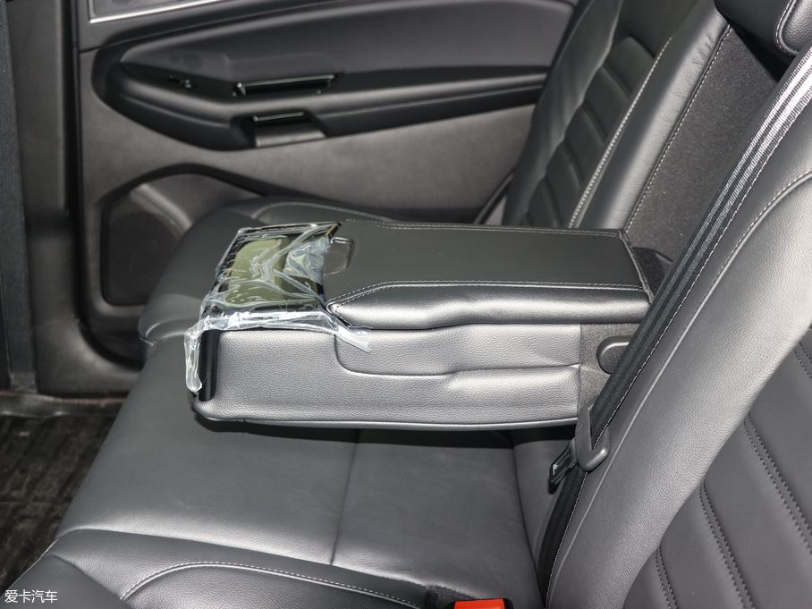 2018J EcoBoost 245 KJ 7  V