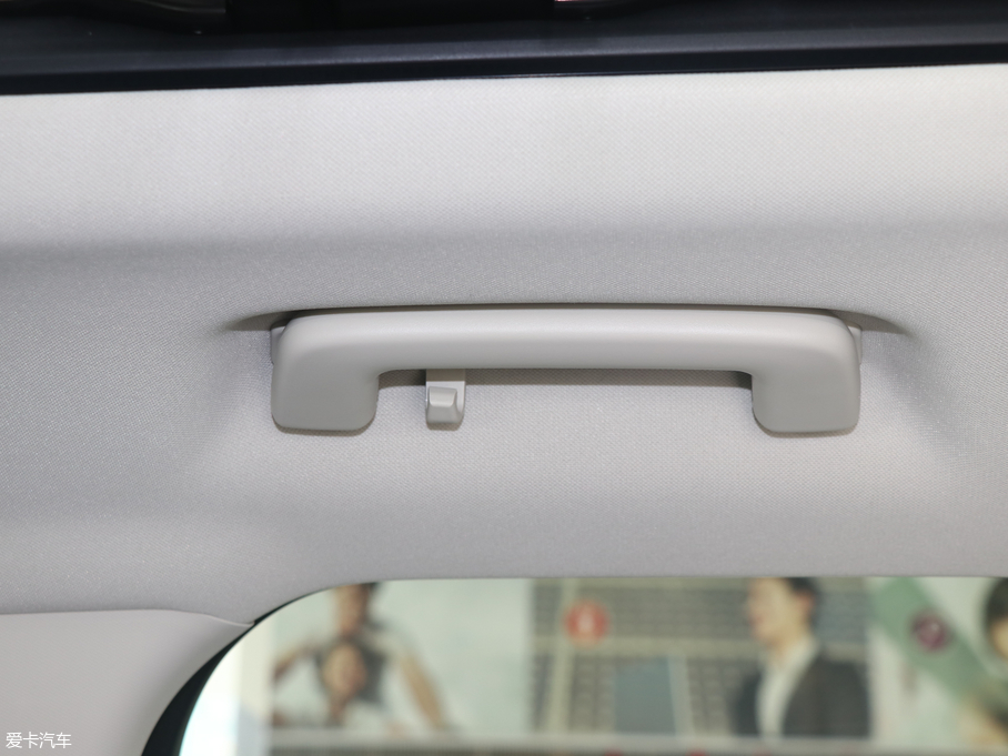 2018J EcoBoost 245 KJ 7  V