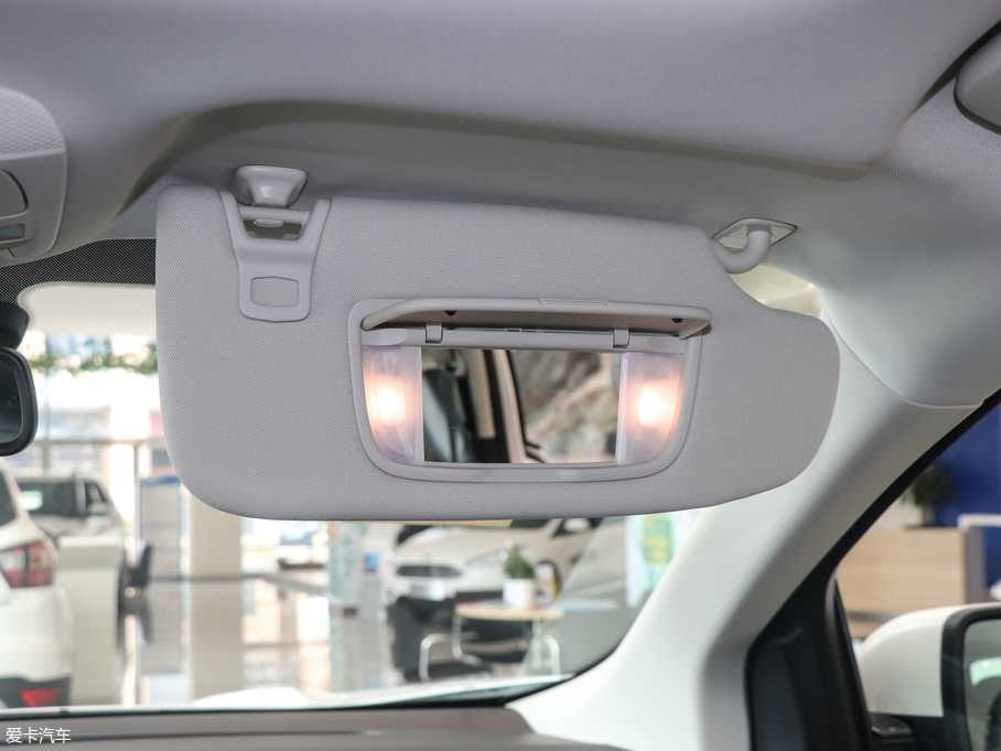 2018J EcoBoost 245 KJ 7  V