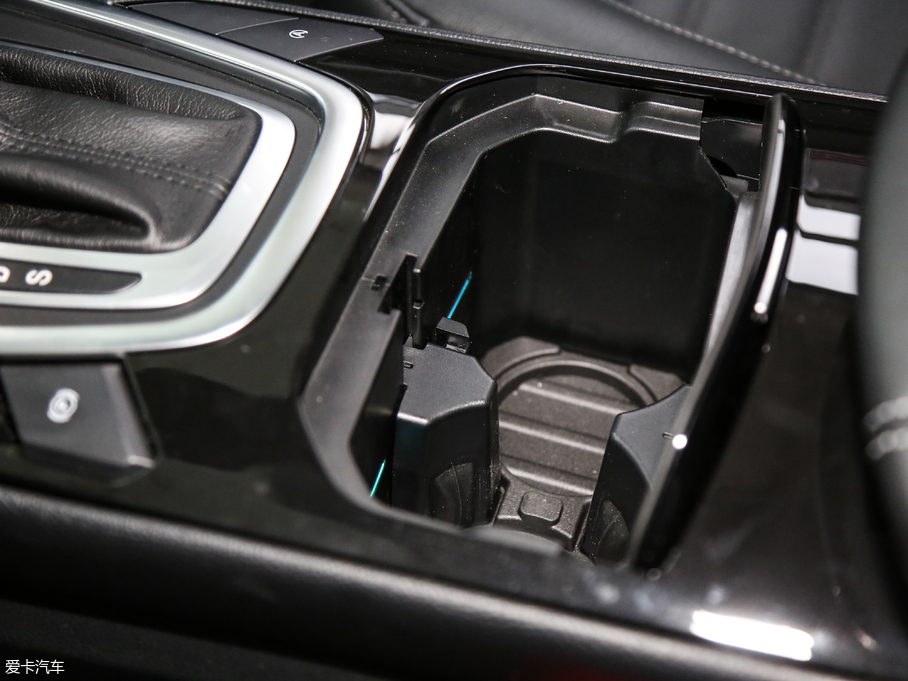 2018J EcoBoost 245 (q)J 7