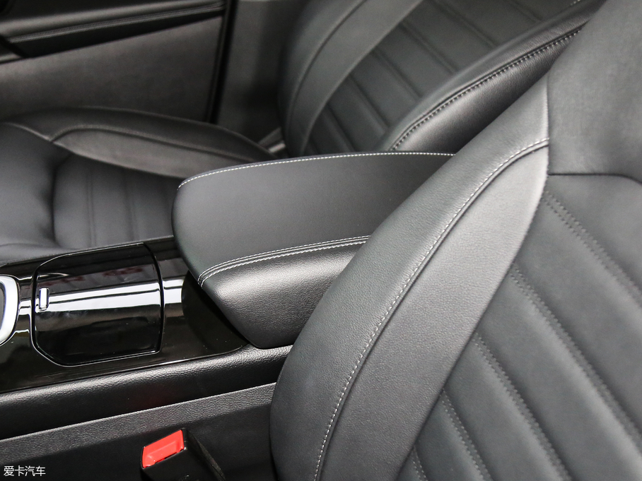 2018J EcoBoost 245 J 7