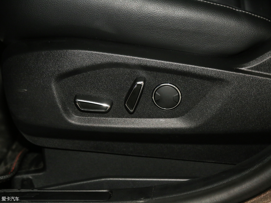 2018J EcoBoost 245 (q)J 7