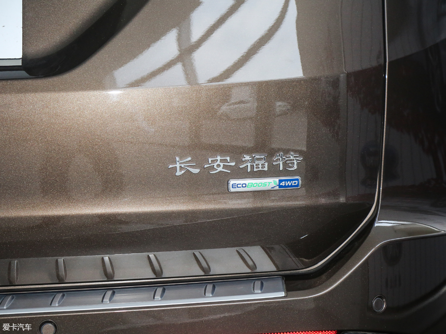 2018J EcoBoost 245 J 7