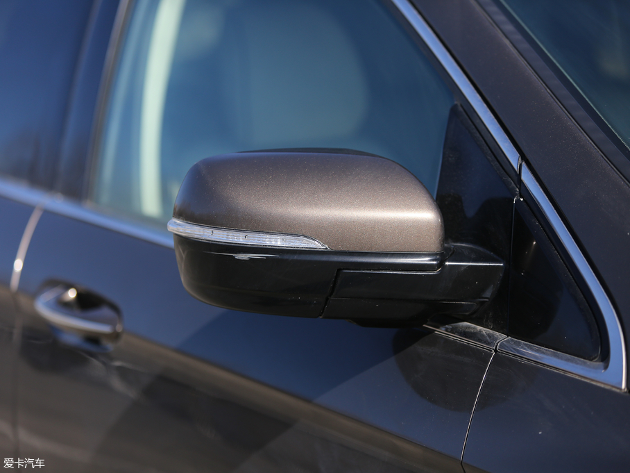 2018J EcoBoost 330 V6Ş 7