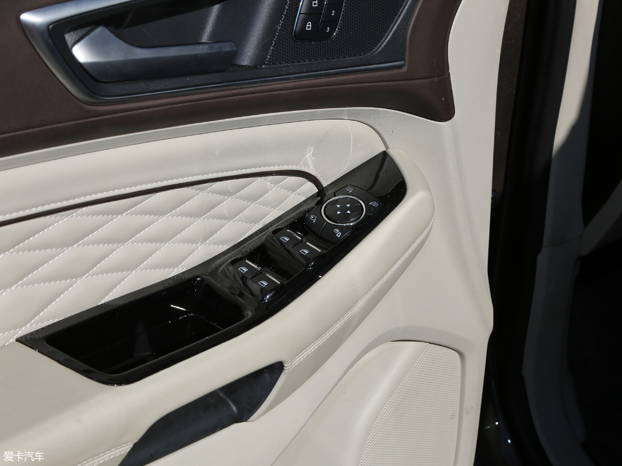 2018J EcoBoost 330 V6Ş 7