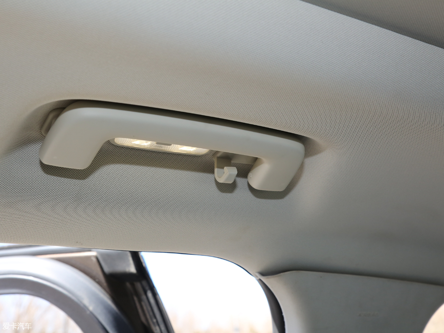 2018J EcoBoost 330 V6Ş 7