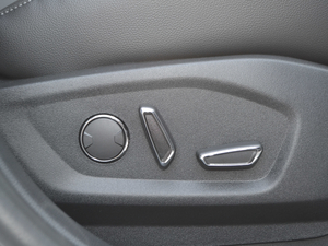 2018EcoBoost 245 JPLUS 7  V g