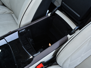 2018EcoBoost 245 (q)JPLUS 7  V g