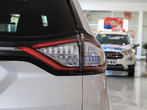 2018EcoBoost 245 J 7 β