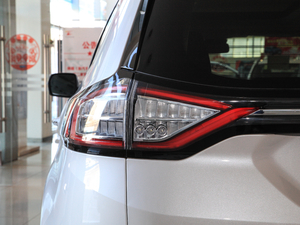 2018EcoBoost 245 J 7 ^