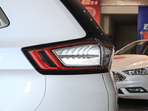 2018EcoBoost 245 J 7 ^